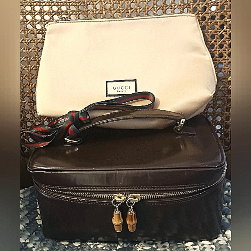 GUCCI Vintage Brown Travel Case W/bamboo Zipper Handle and addtnl Cosmetic Bag.